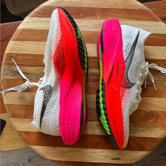 Nike Shoes - NWOT Nike Vaporfly 3 Women's Road Racing Shoes Size: 9.5